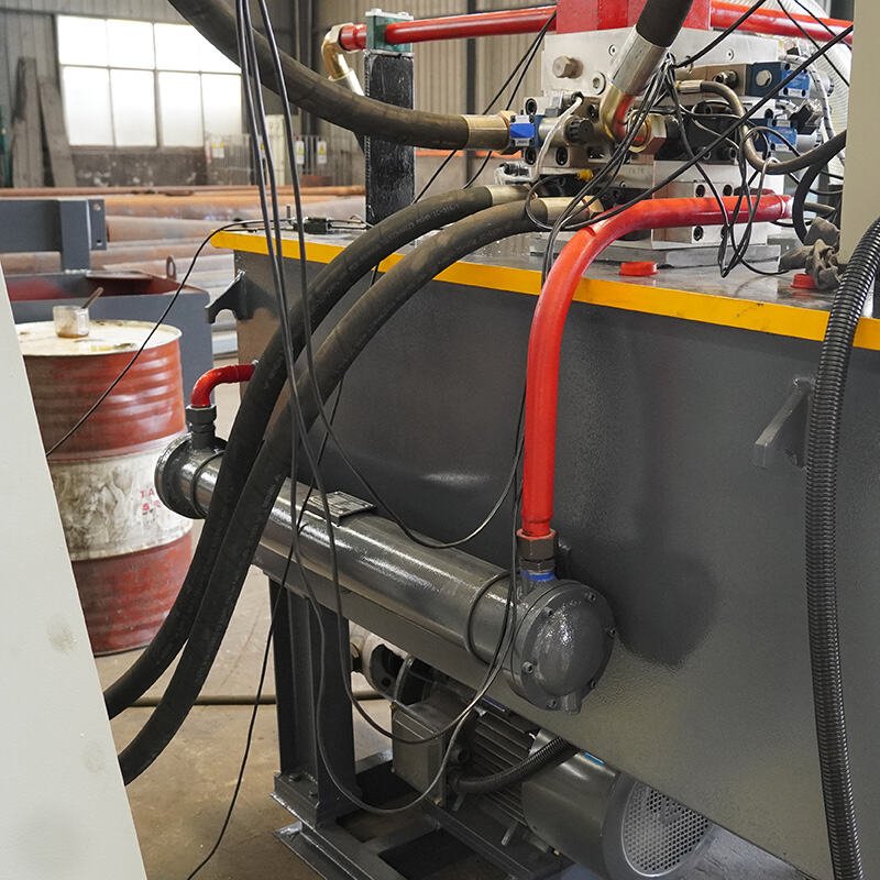 Nadun 500 Ton press machine for deep drawing factory