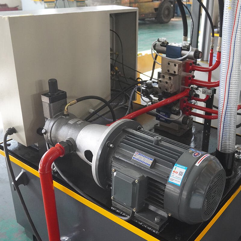 Nadun 100 Ton metal deep drawing machine details