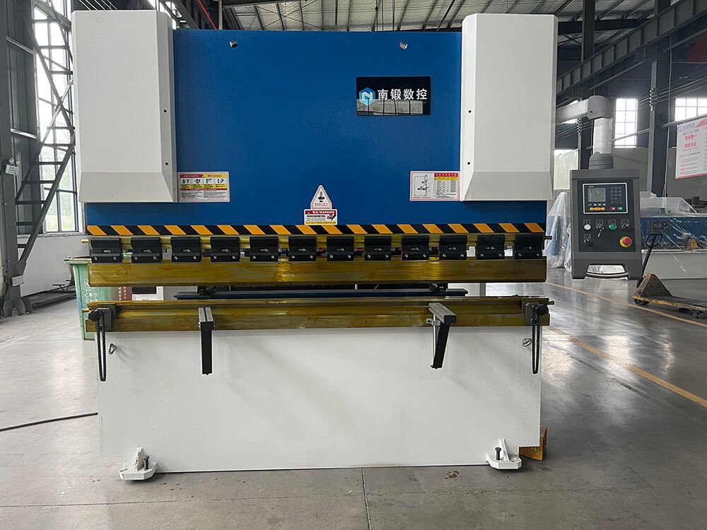 Nadun 125T*2500mm (NC) hydraulic press brake details