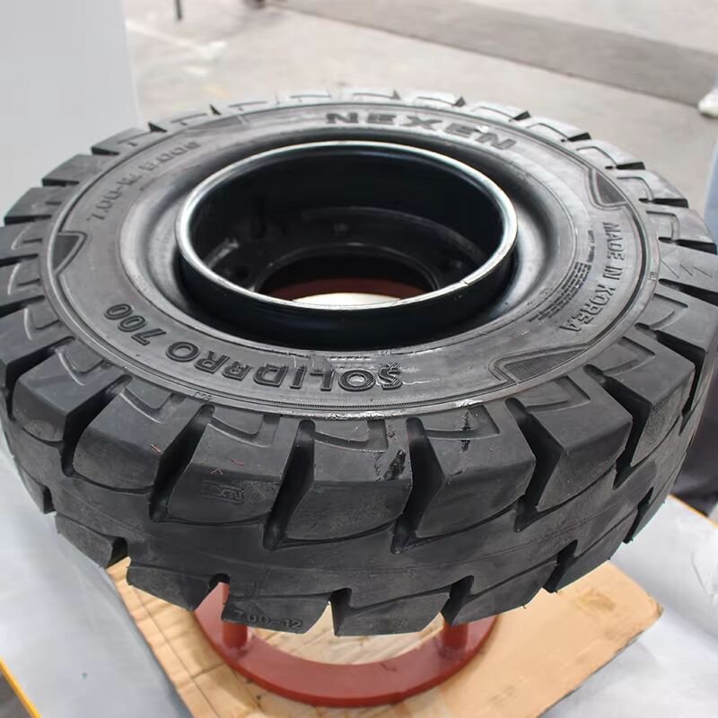 solid tyre press machine (2).jpg