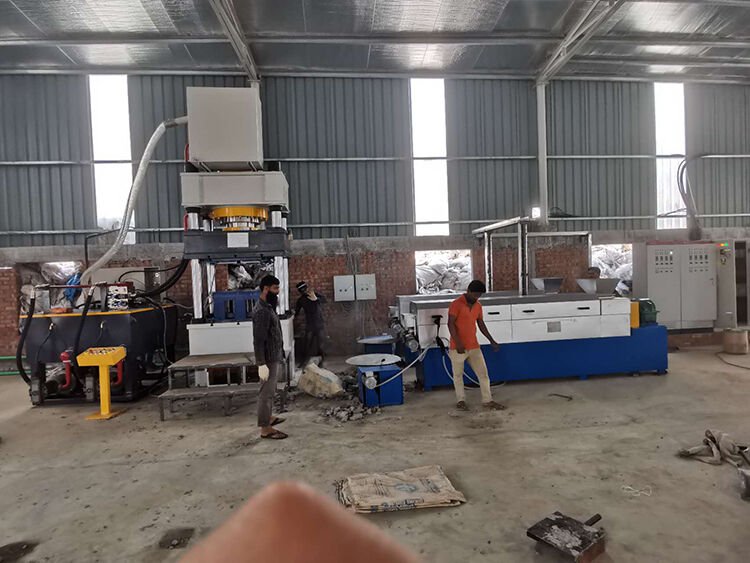 Plastic Sand Brick Production Line in Bangladesh